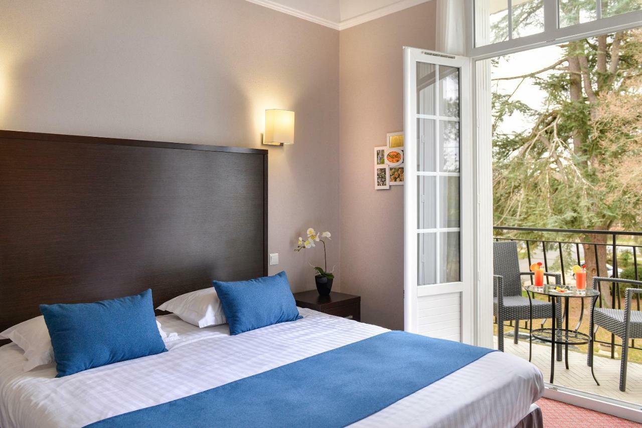 Logis Hotel Restaurant Le Parc Salbris Bagian luar foto